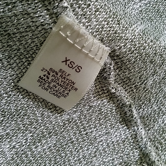 Light and Thin Cardigan - Picture 5 of 5